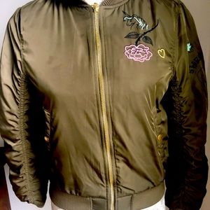 H&M Girls olive Green embroider bomber jacket. Size 12-13Y